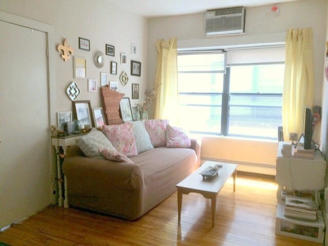 2315-2321 Dupont Ave S, Minneapolis, MN 55405 - photo 2