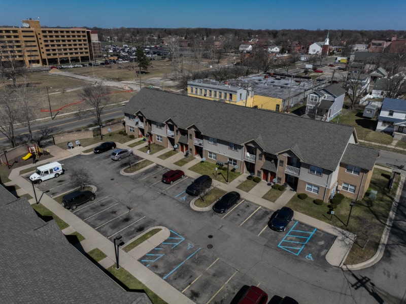 4055 Puritan Ave unit 15922 Petoskey, Detroit, MI 48238 - photo 1