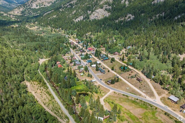Eldora is a secluded community in the Roosevelt National Forest.