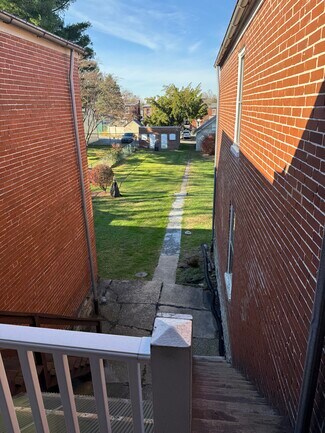 322 S West End Ave Unit 2, Lancaster, PA 17603