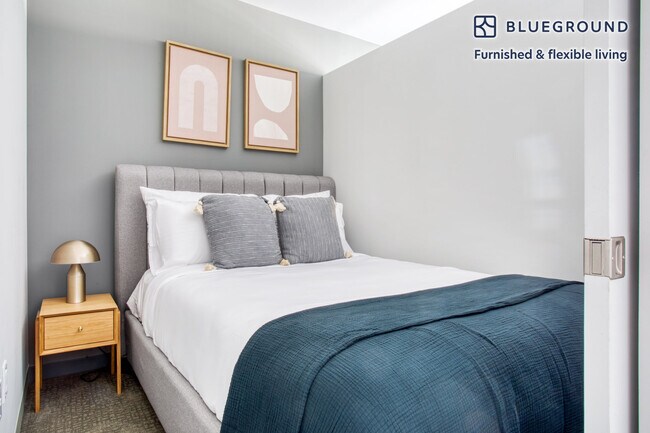 181 Washington St unit FL2-ID432, Brighton, MA 02135 - photo 7