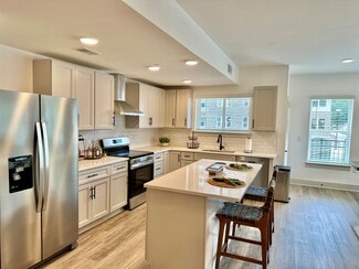 15120 Idlewild Rd, Matthews, NC 28104