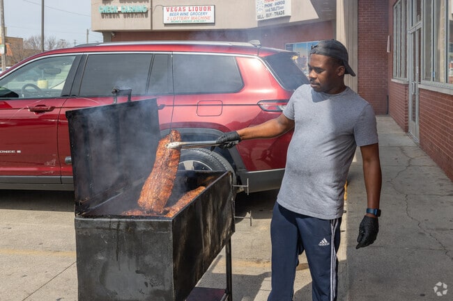 Fire Pizza serves fresh smoked ribs in the Joy Community.