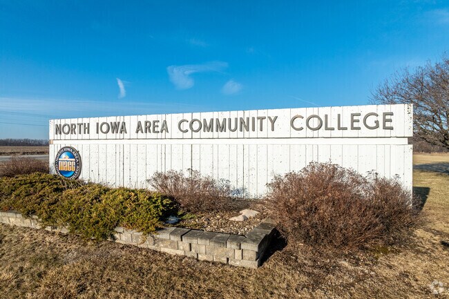 Just east of Mason City is North Iowa Community College, a popular secondary education choice for the area.