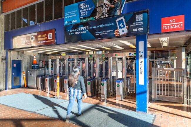 The Fruitvale BART stop is a few blocks from Oak Tree.