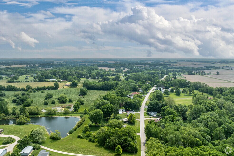 RocklaneRedsCorner_526653_AP_092425_V1