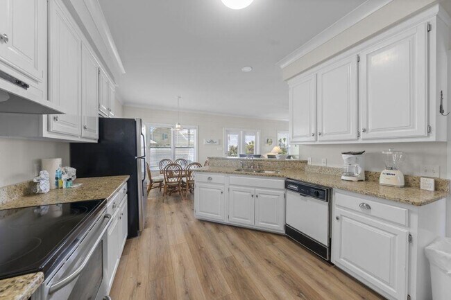 120 Gulf Ct unit ID1265923P, Gulf Shores, AL 36542 - photo 6