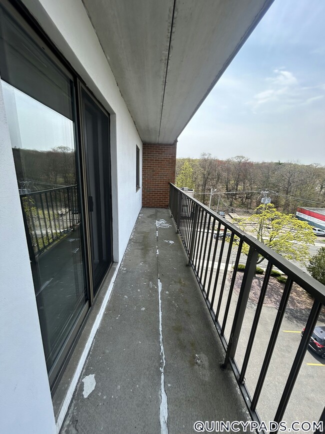 182 Quincy Ave Unit 52, Quincy, MA 02169
