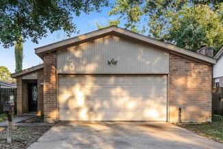 1909 Chelsea Ct, Rosenberg, TX 77471