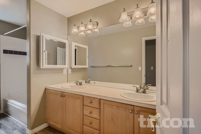 15812 Crestrock Cir, Parker, CO 80134 - photo 7