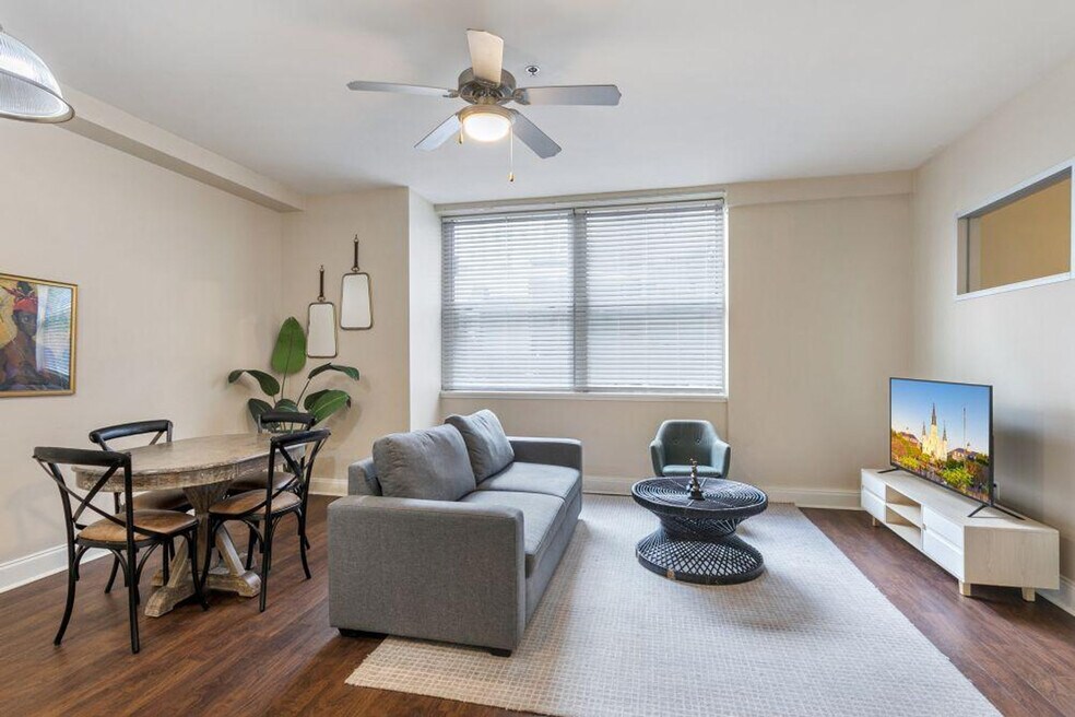 925 Common St unit ID1266907P, New Orleans, LA 70112 - photo 1