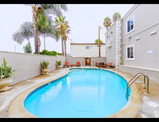 26110 Narbonne Ave, Lomita, CA 90717