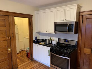 258 Boston Ave Unit 3, Medford, MA 02155