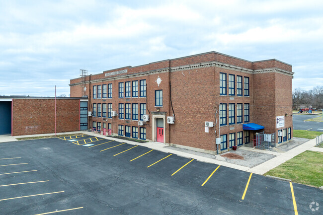 South Columbus Preparatory Academy is located in Marion Franklin, Columbus Ohio.