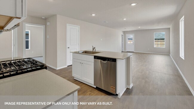 1013 Fisher Way unit 37704174, New Braunfels, TX 78130 - photo 6