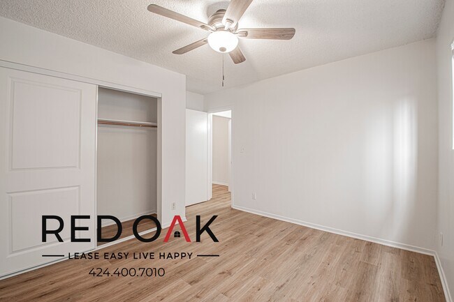 916 S Carondelet St unit 16, Los Angeles, CA 90006 - photo 2
