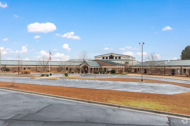 Temple Middle School is an above average, public school located in Temple, GA.