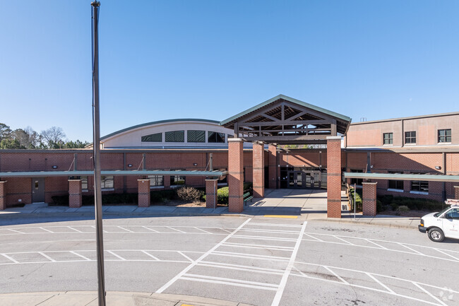 Couch Middle School has an Athletics program available to all students.