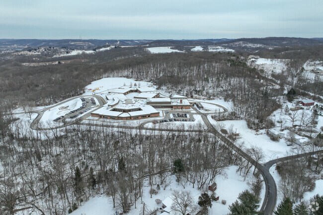 Lenape Elementary School has a student-teacher ratio of 15 to 1.