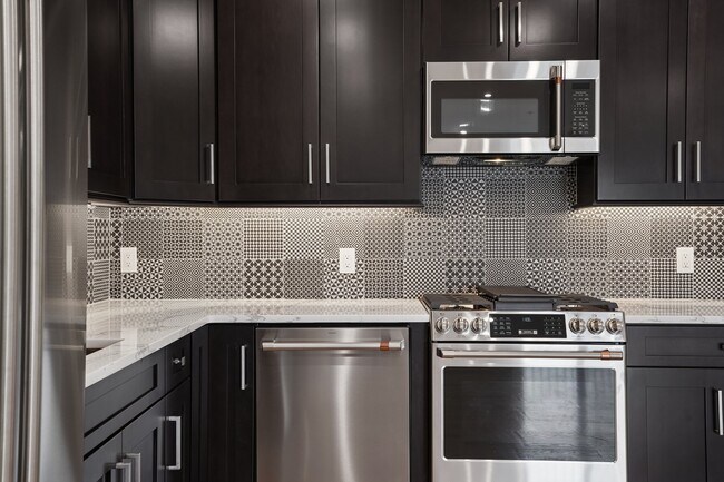 106 Montgomery St unit 1A, Bloomfield, NJ 07003 - photo 6