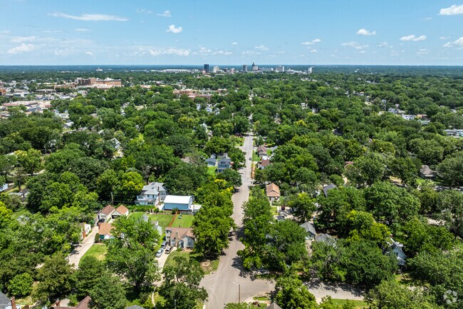 Noron is just 5 minutes from downtown Topeka and Highway 70.