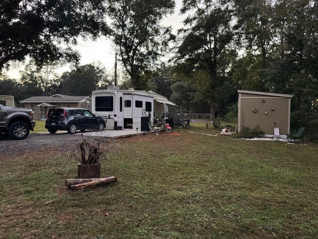 11947 Woodland Ave, Foley, AL 36535 - photo 3