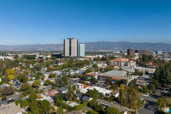 Wonderful views of The San Gabriel Mountains can be seen from The Media District.