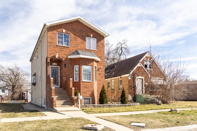 Harvey features a number of single and two story homes mostly made of brick.