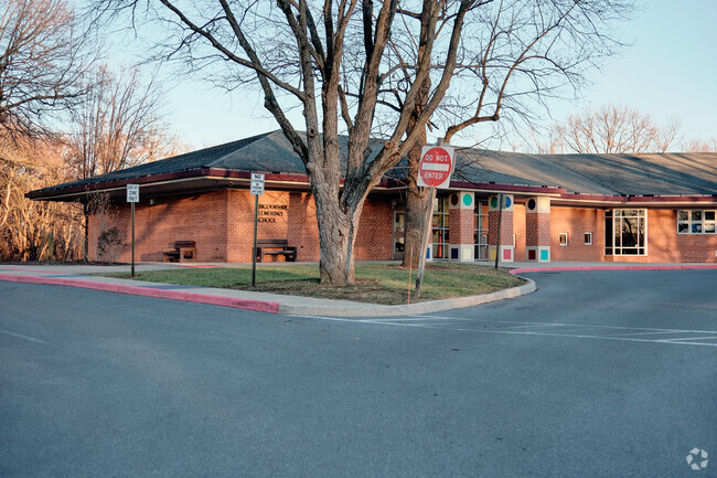 Lincolnshire Elementary School serves students in Washington County, Maryland.