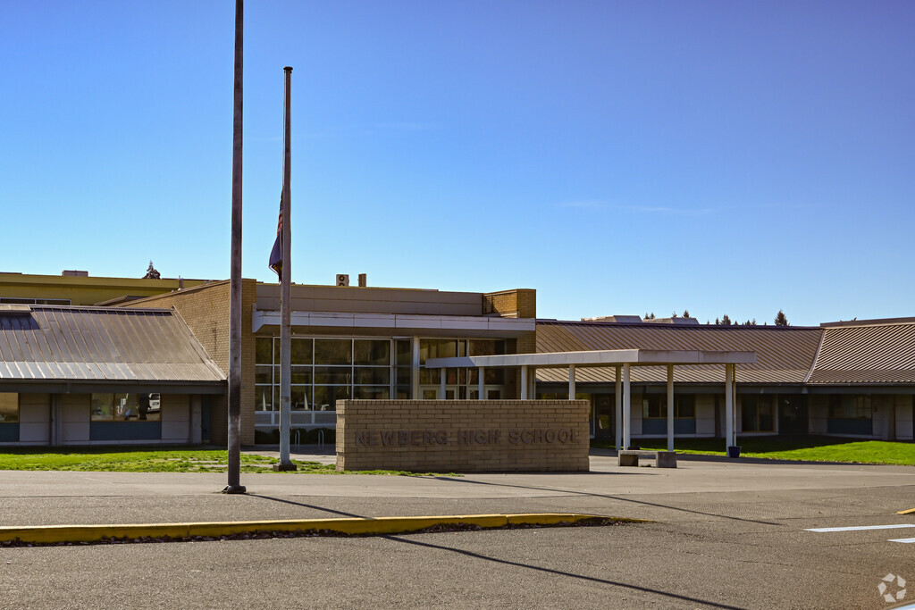 newberg-senior-high-school-rankings-reviews-homes