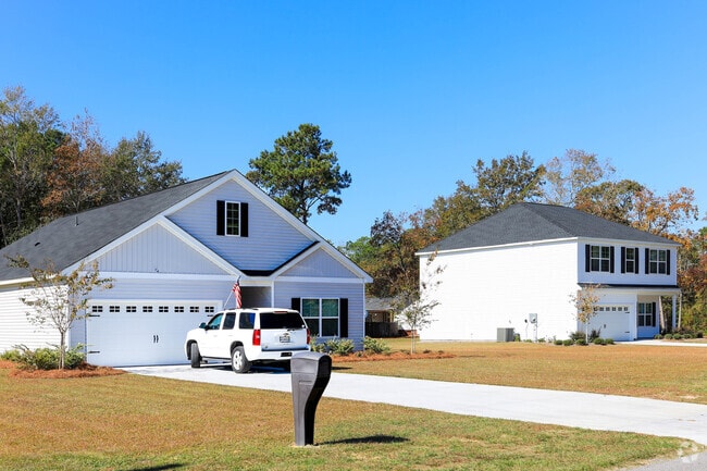 Various home styles are available to homebuyers in Bonneau.