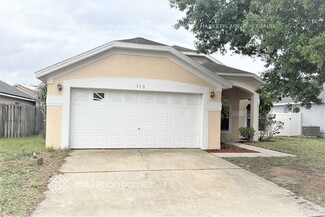 713 Lady Diana Dr, Davenport, FL 33837