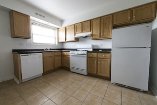 21746 Jeffrey Ave, Sauk Village, IL 60411