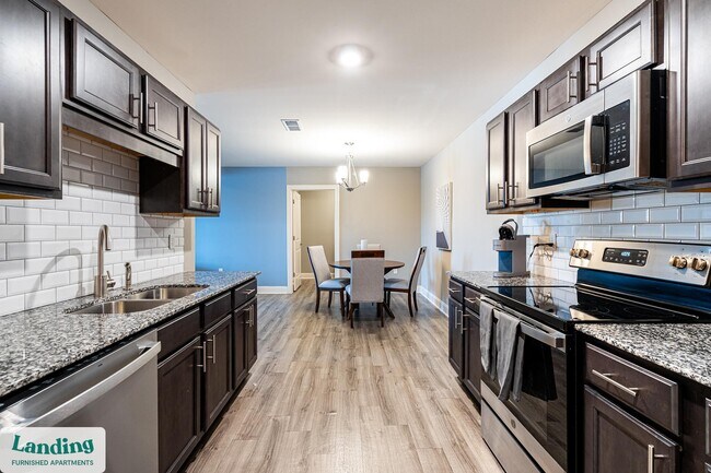 305 Laredo Dr unit 5-304, Cocoa, FL 32926 - photo 5