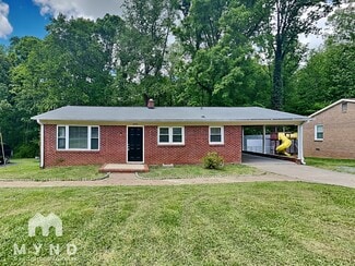 2634 Skyland Dr, Gastonia, NC 28052