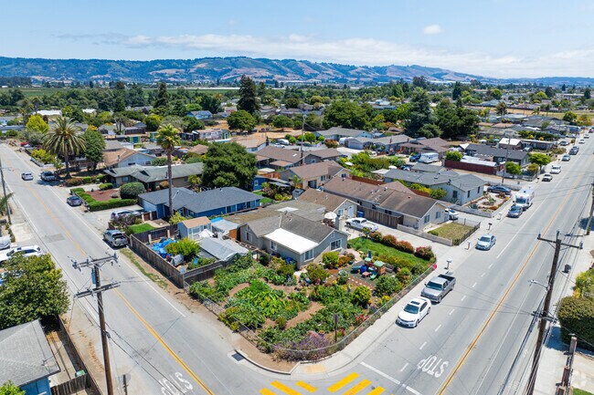 Many homes in Freedom have stucco exteriors and tile roofs.