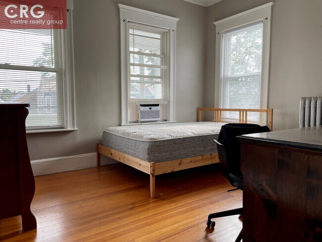 17 Stanley Ave unit 2, Medford, MA 02155 - photo 6