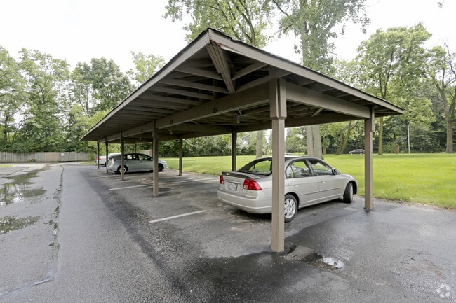 Turtle Creek, Indianapolis, IN 46260 - photo 7