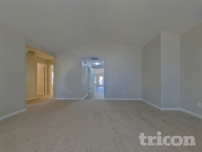 316 Meadow Vista Ln, Hoschton, GA 30548 - photo 2