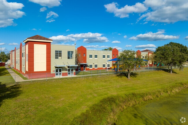 Conway Elementary School in the Conway neighborhood.