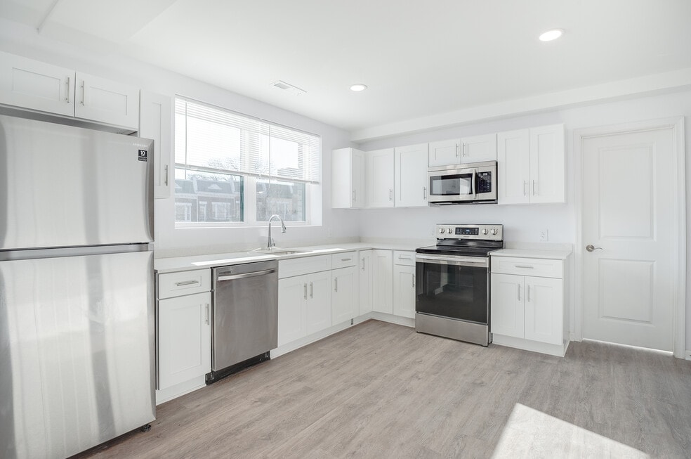 Kitchen - 3 BR Floor Plan B2