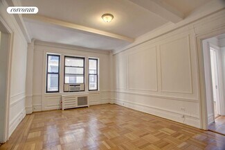 315 W 102nd St, New York, NY 10025