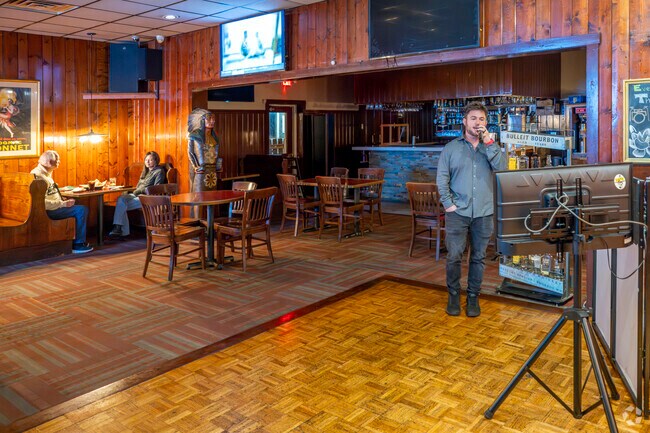 Wild Magnolia hosts events like karaoke night. Though less busy in the winter, this hot spot gets busy in the summer, so get there early if you want to get in.