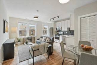 659 W Wrightwood Ave, Chicago, IL 60614