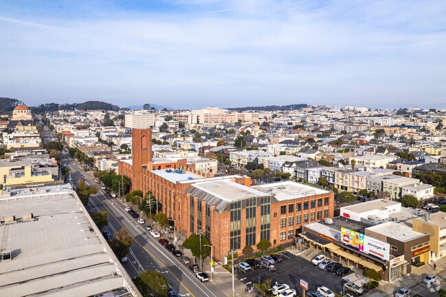 Roosevelt Middle School is a prominent feature of the neighborhood.