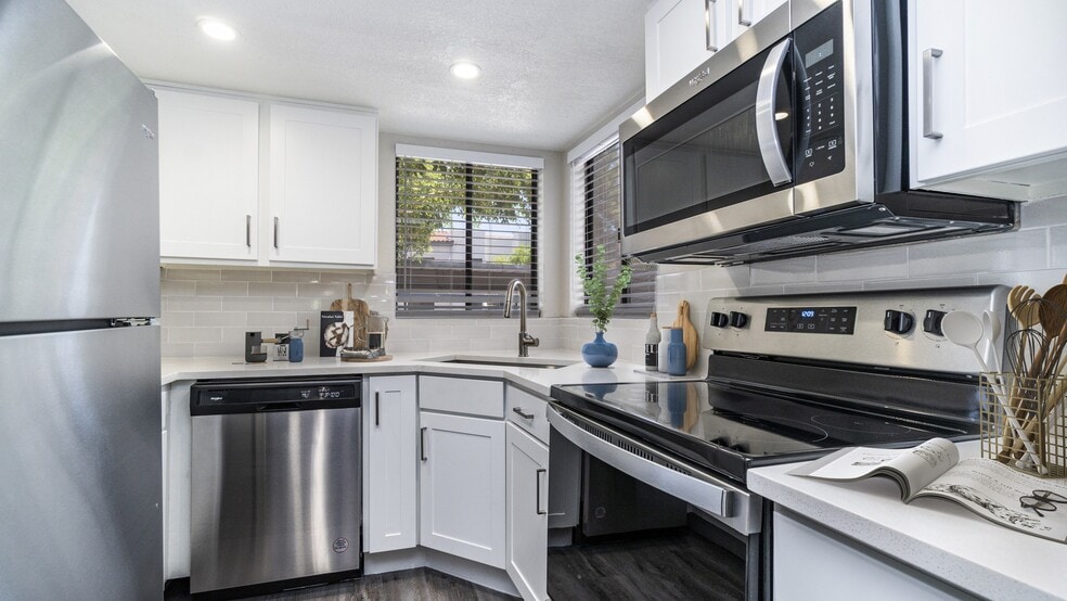 Mosaic, Scottsdale, AZ 85253 - photo 1