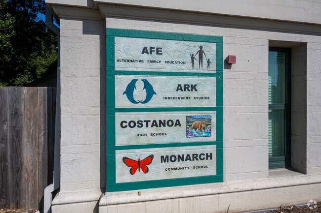 Monarch Community Elementary School is a great place for Legacy students.