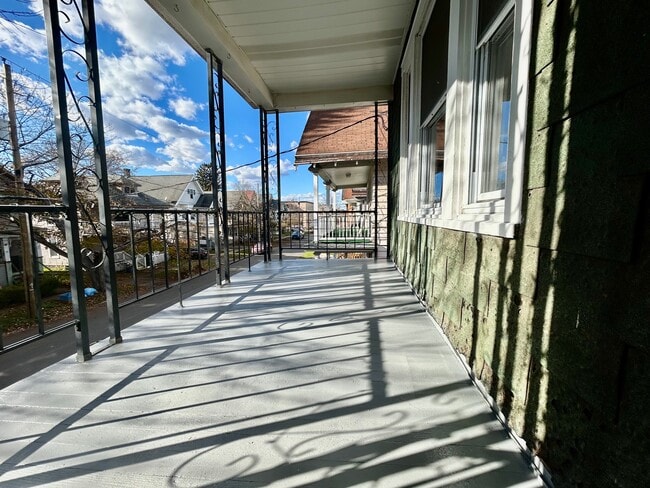 29 Emerson Ave, Utica, NY 13501 - photo 4