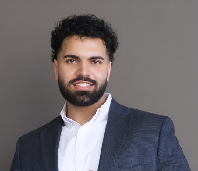 Agent Photo