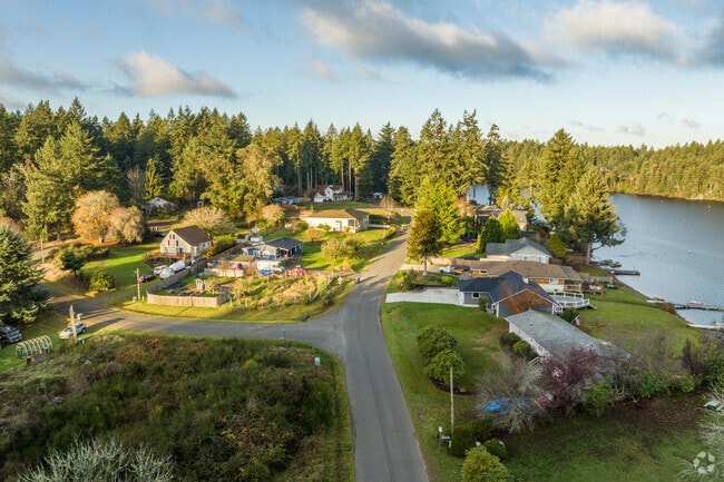 Homes on Anderson Island can be near the forest or near the sound or both.